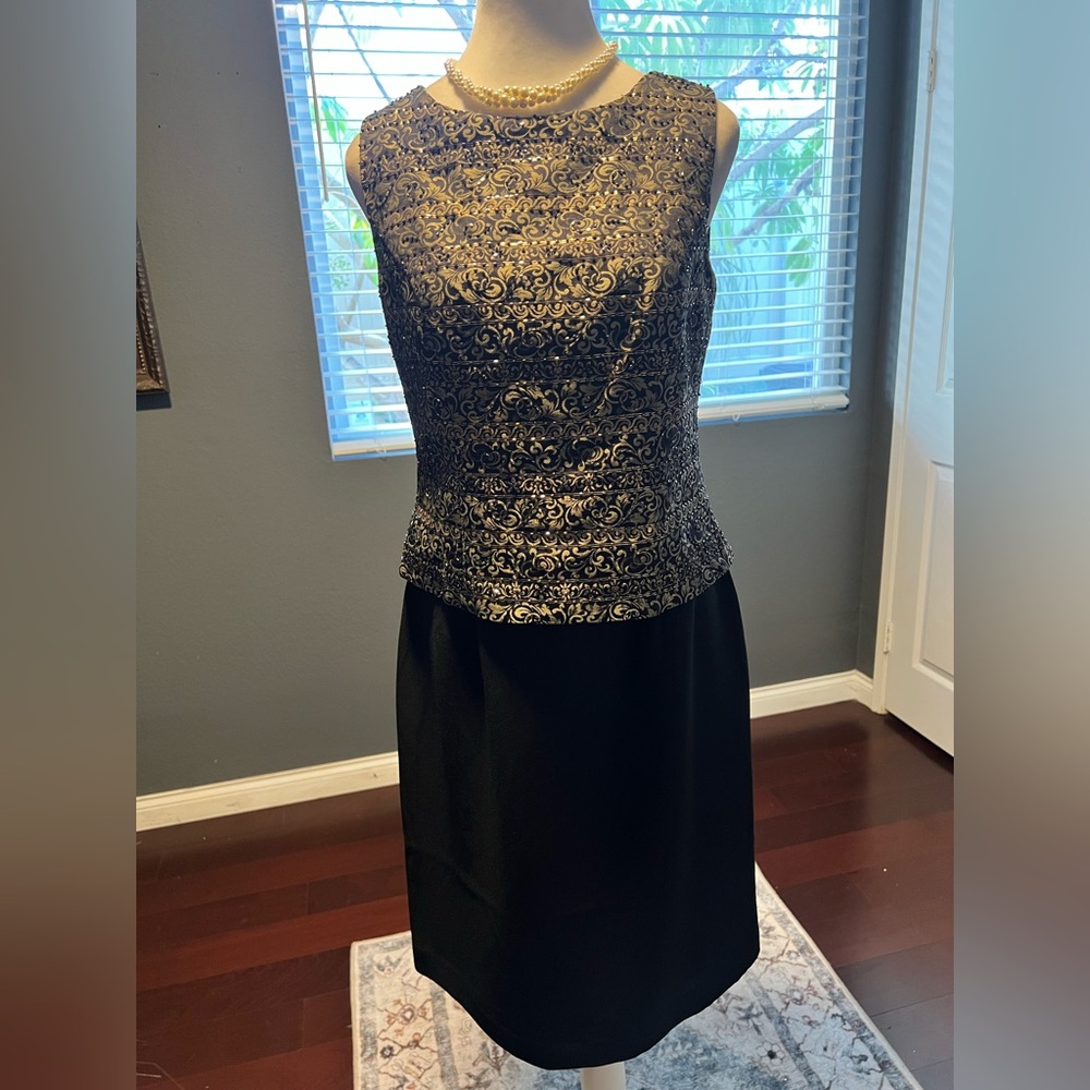New Coldwater Creek Black and Gold Sparkly Dress. Size 8